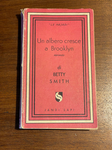 Betty smith albero cresce a - smith,